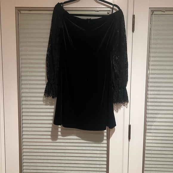 WHBM Black Velvet Mini  Dress with Lace Sleeves worn once - Picture 5 of 14